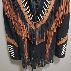 Leather Gallery ladies leather fringed vest size Large.
